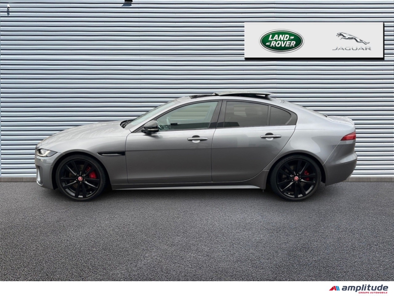 JAGUAR XE D200 MHEV R-Dynamic Black BVA8