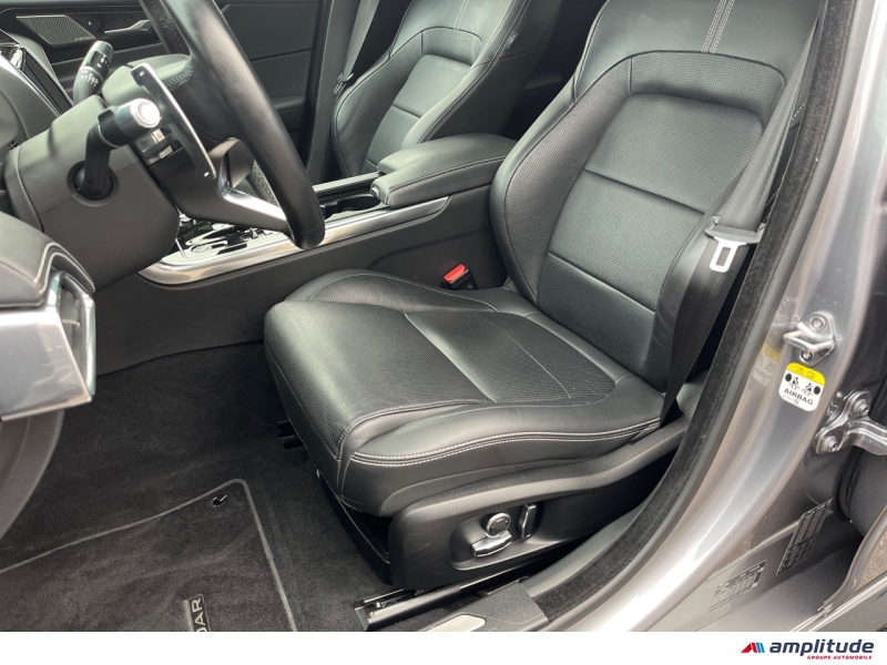 JAGUAR XE D200 MHEV R-Dynamic Black BVA8