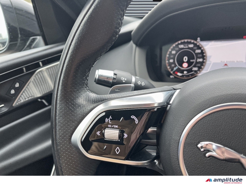 JAGUAR XE D200 MHEV R-Dynamic Black BVA8