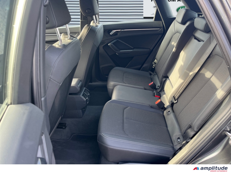 AUDI Q3 35 TDI 150ch S line S tronic 7