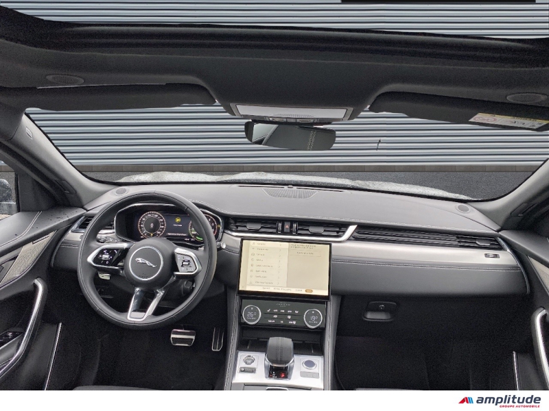 JAGUAR F-Pace P400e Plug-in-Hybrid R-Dynamic SE BVA8 AWD