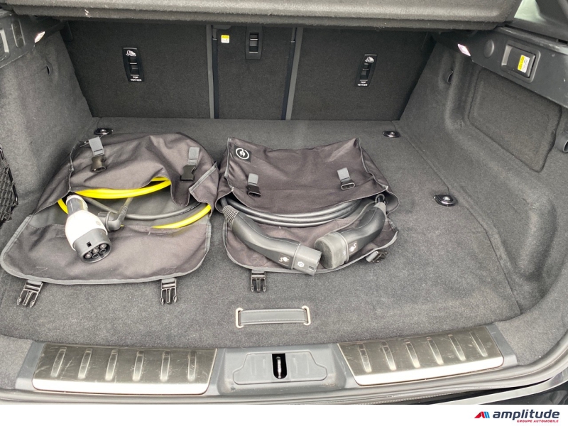 JAGUAR F-Pace P400e Plug-in-Hybrid R-Dynamic SE BVA8 AWD