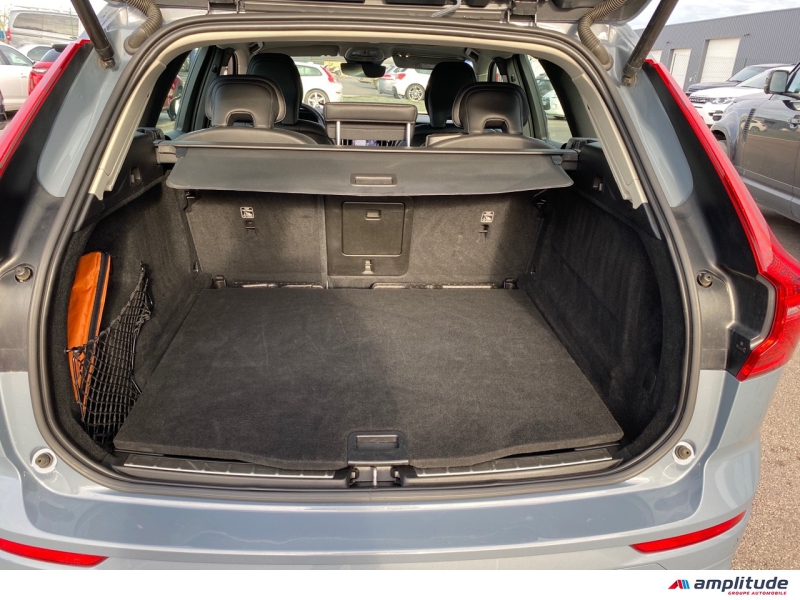 VOLVO XC60 B4 AdBlue 197ch Plus Style Dark Geartronic