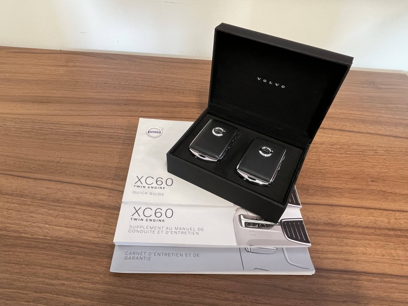 VOLVO XC60 B4 AdBlue 197ch Plus Style Dark Geartronic