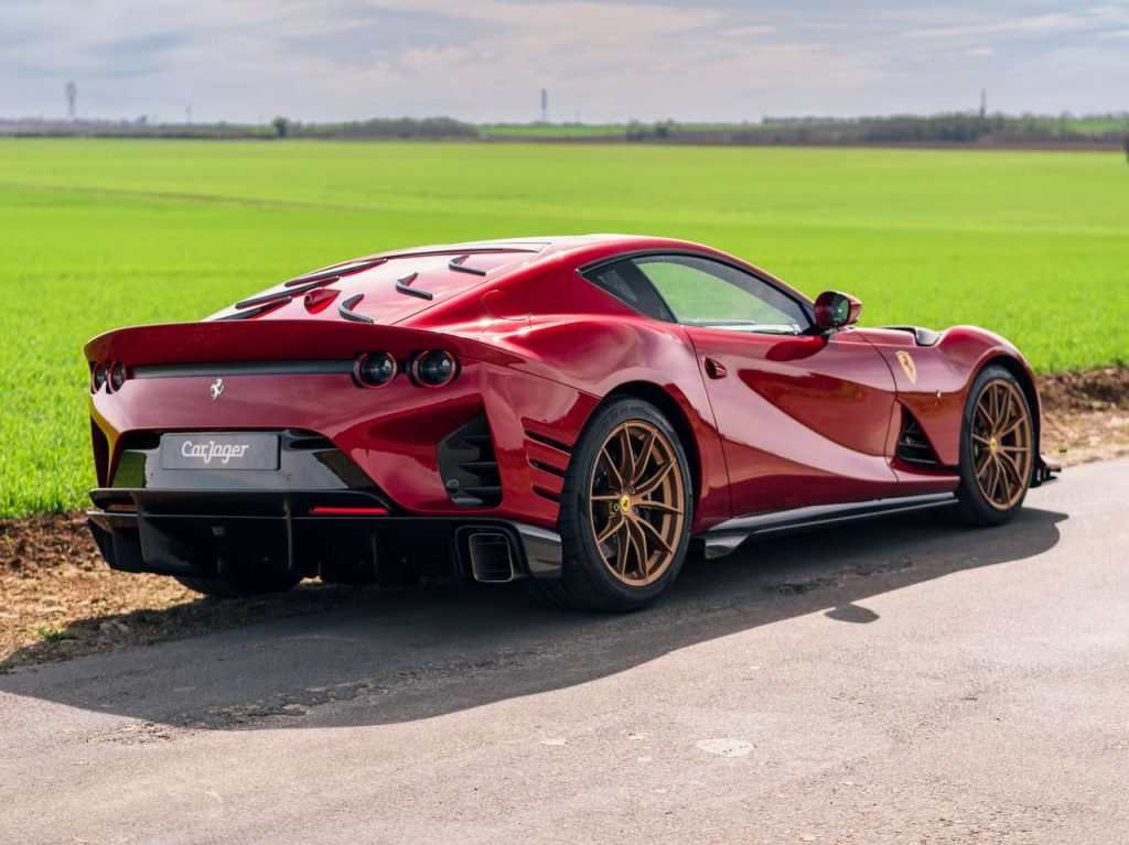 Ferrari 812 Competizione