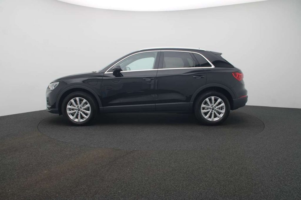 Audi Q3 45 TFSI e S line LED Navi ACC