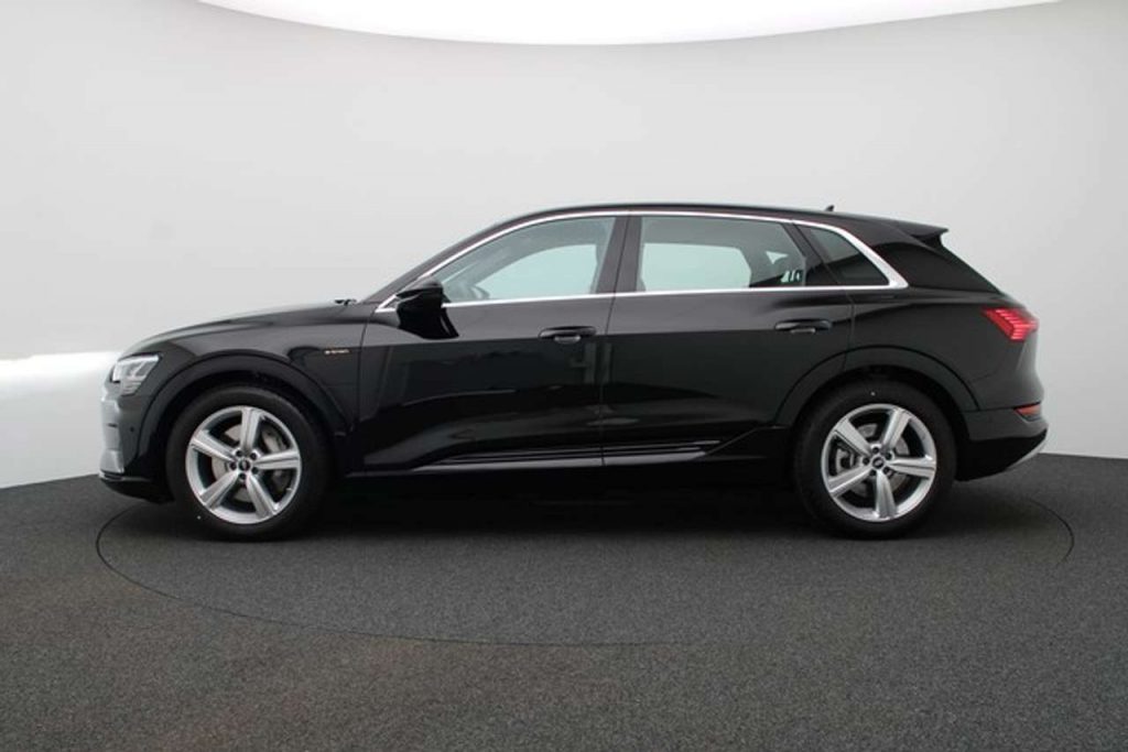 Audi e-tron 55 quattro Sportsitze Leder Head up
