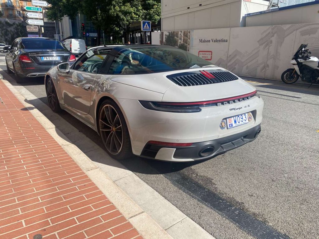 Porsche 911 992 TARGA 4S
