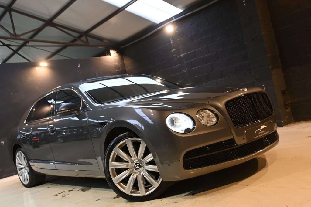 Bentley Flying%20Spur 6.0 BiTurbo W12 / PACK SPORT / SUNROOF / CAMERA