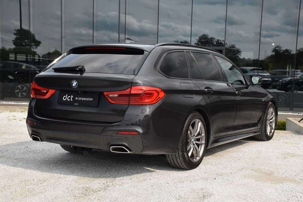 BMW 520 TOURING xDrive M Sport Pano HeadUp 360 Displaykey
