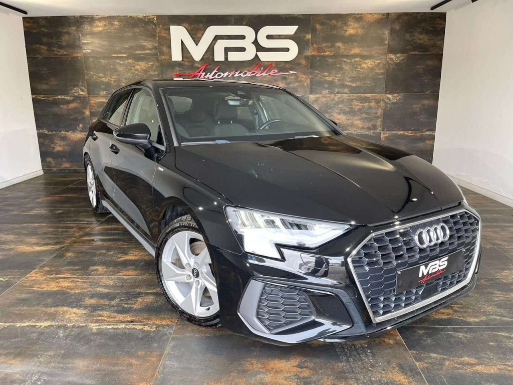 Audi A3 30 TFSI S line * CARPLAY * GPS * CLIM BI ZONE *
