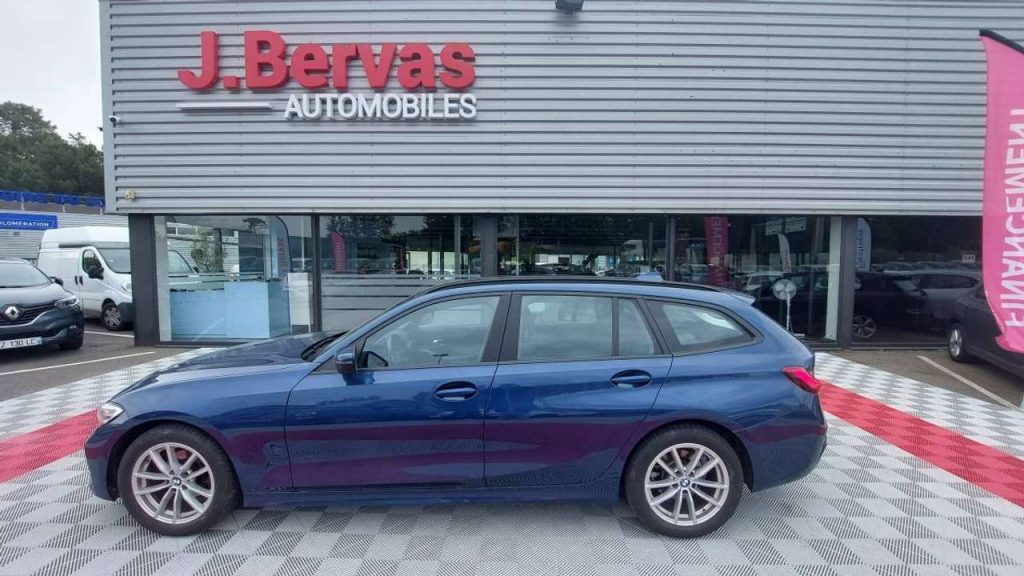 BMW Autres Touring 318d 150ch Lounge BVA8
