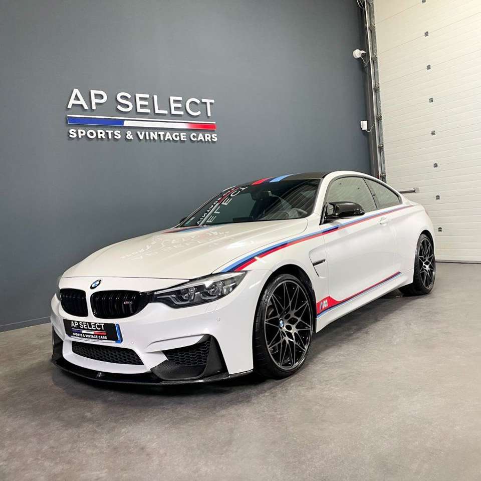 BMW M4 Competition DTM Champion Edition look