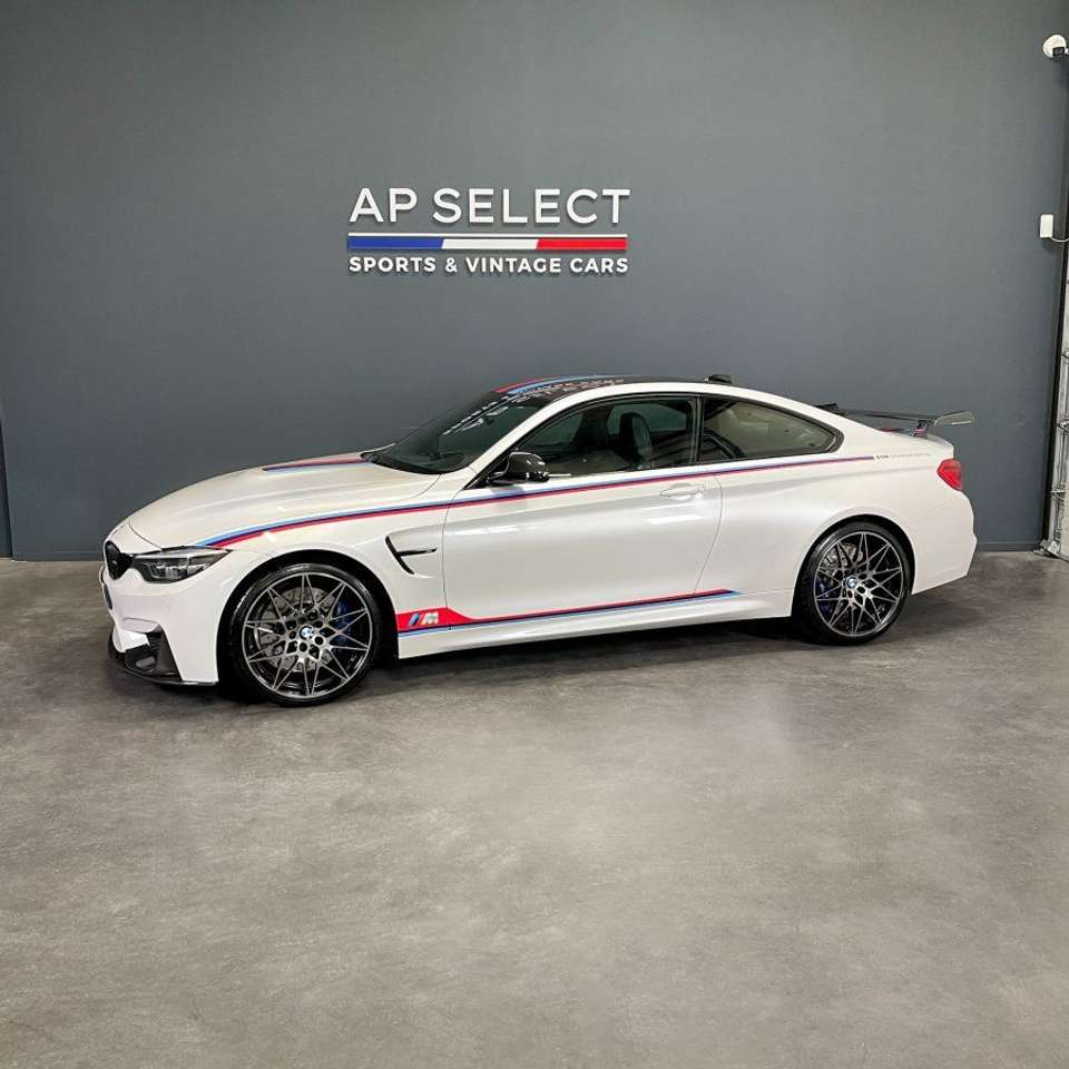 BMW M4 Competition DTM Champion Edition look