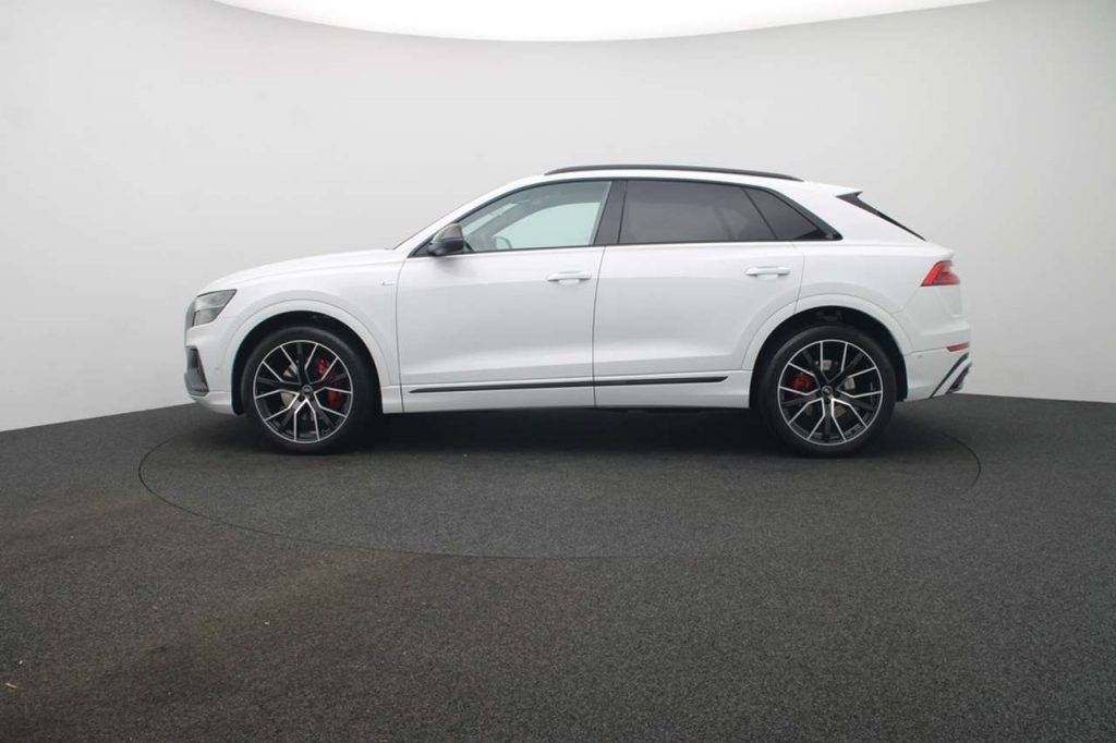 Audi Q8 50 TDI quattro S line Matrix B&O Pano ACC
