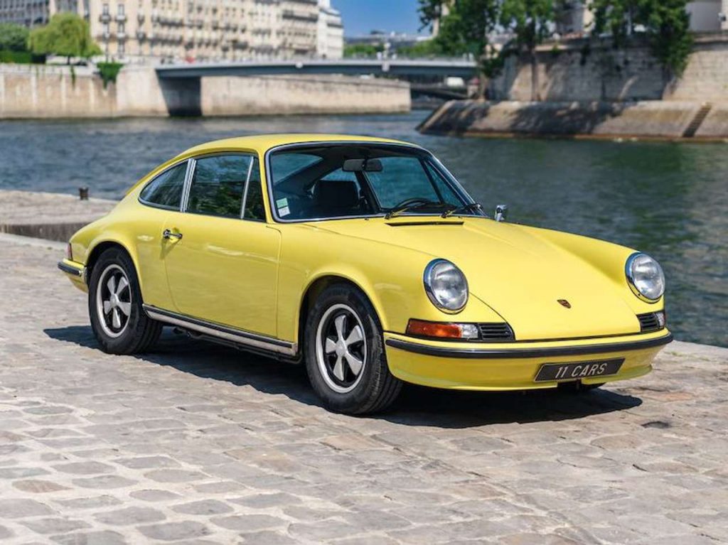 Porsche 911 2.4S