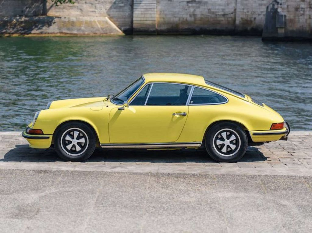 Porsche 911 2.4S