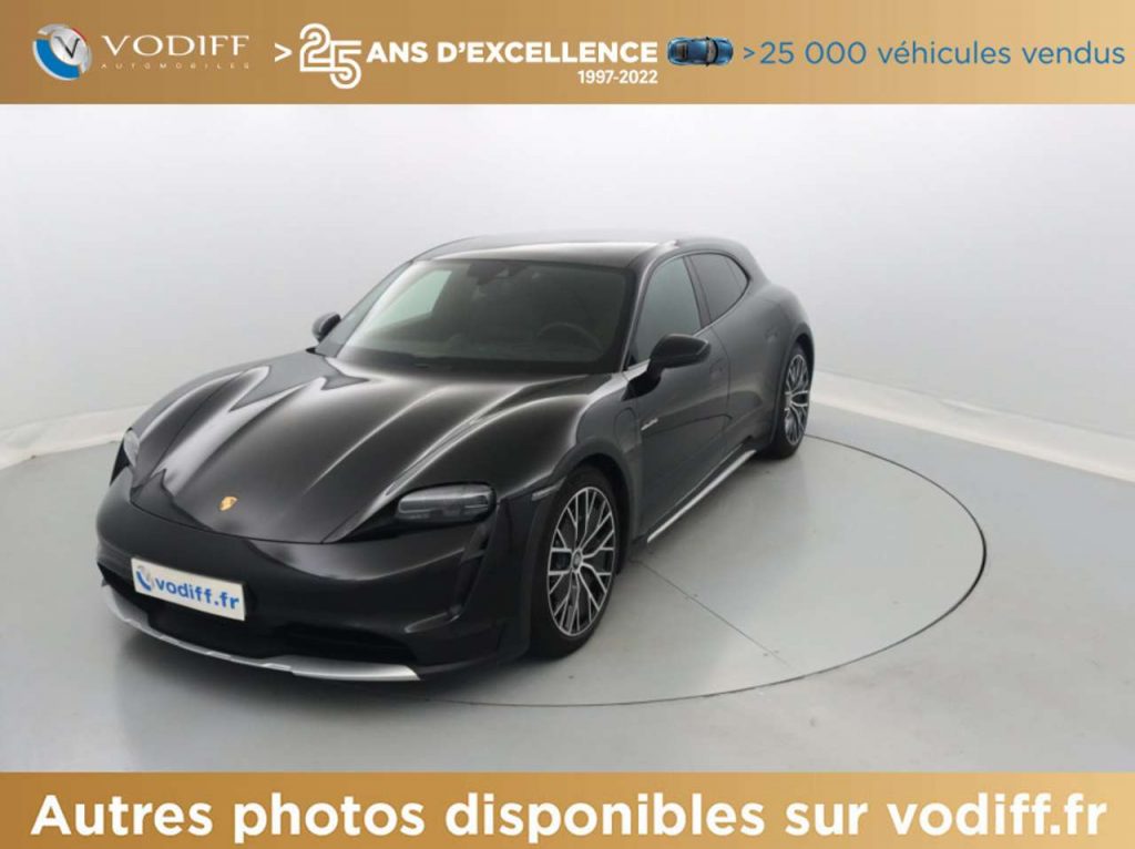 Porsche Taycan 4 CROSS TURISMO