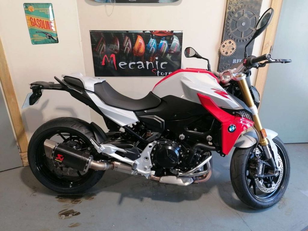 BMW F%20900%20R A2 / 2020 / 5604 kms