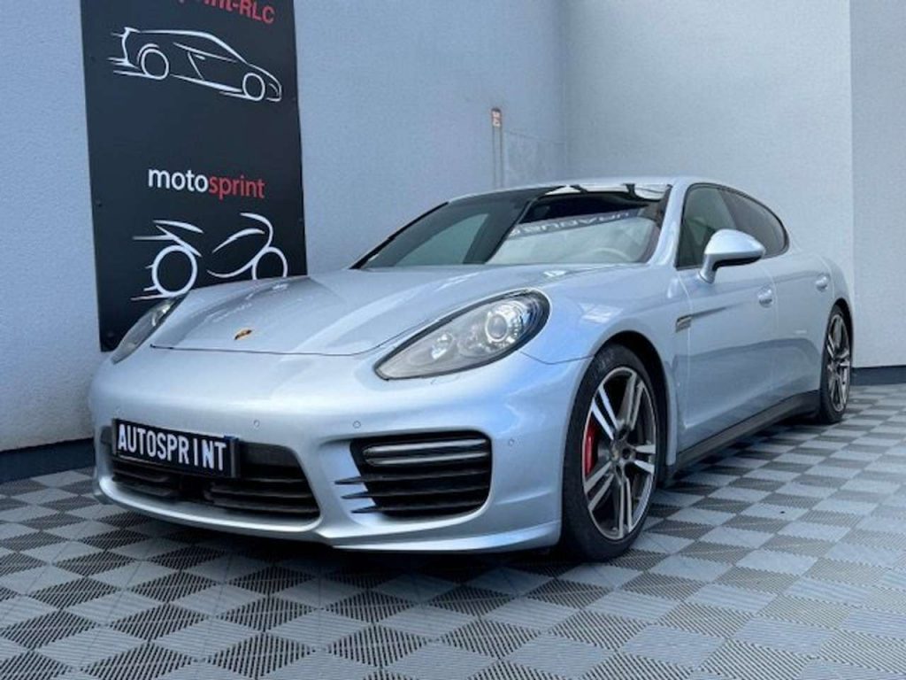 Porsche Panamera GTS V8 4.8 430 PDK