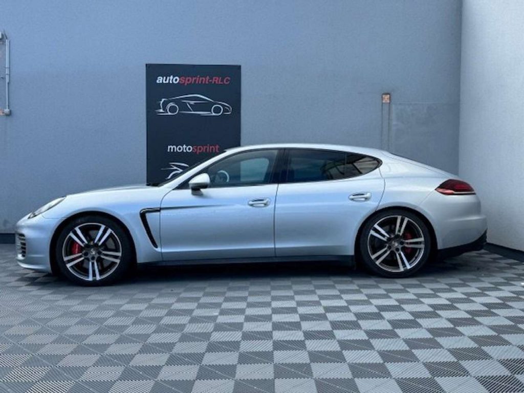 Porsche Panamera GTS V8 4.8 430 PDK