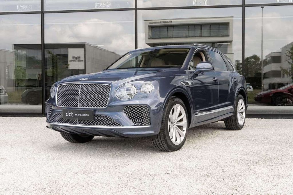 Bentley Bentayga 4.0 Twin Turbo V8 Mulliner ComfortRear 2Tone