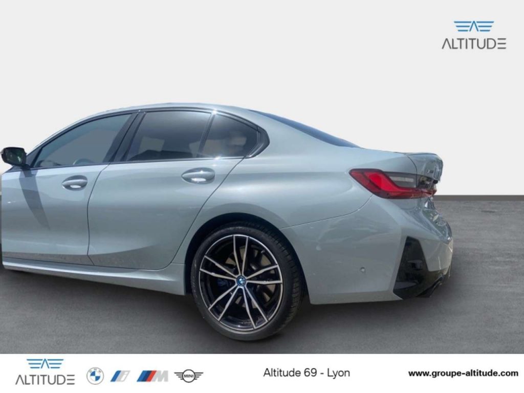 BMW 330 330eA xDrive 292ch M Sport