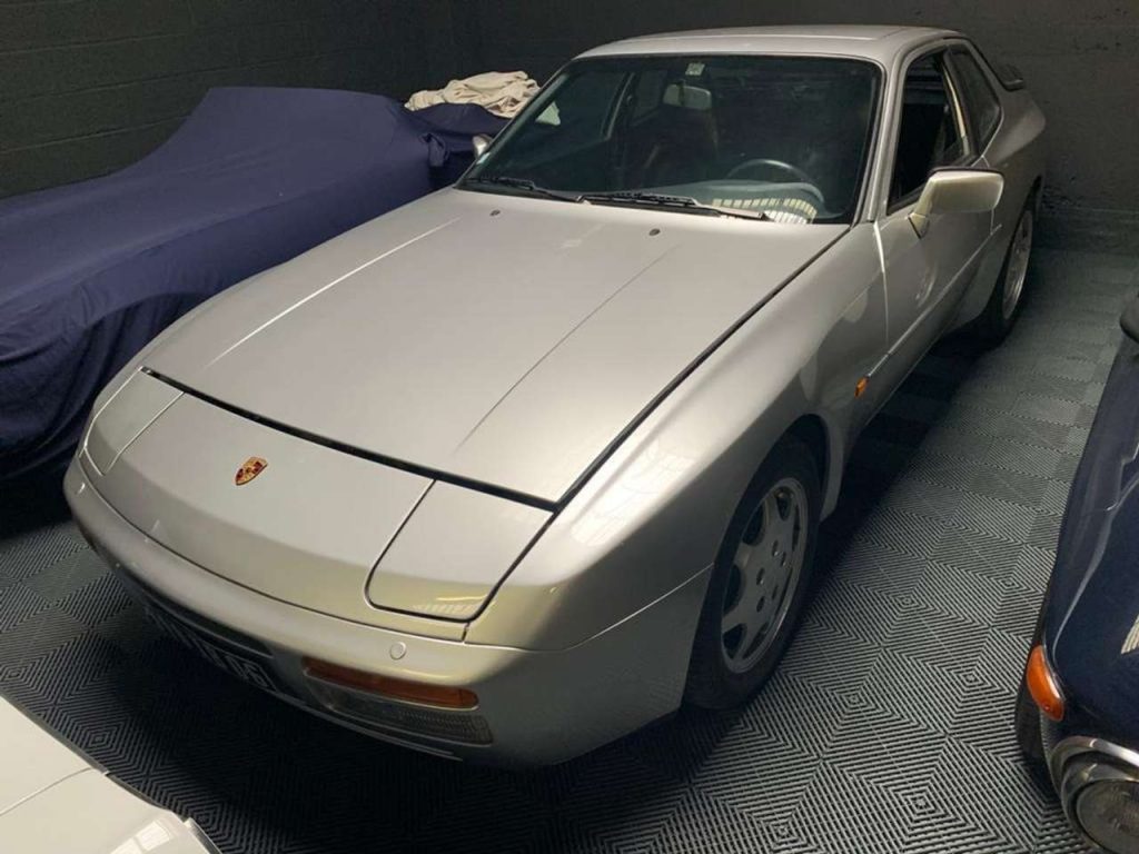 Porsche 944 Turbo