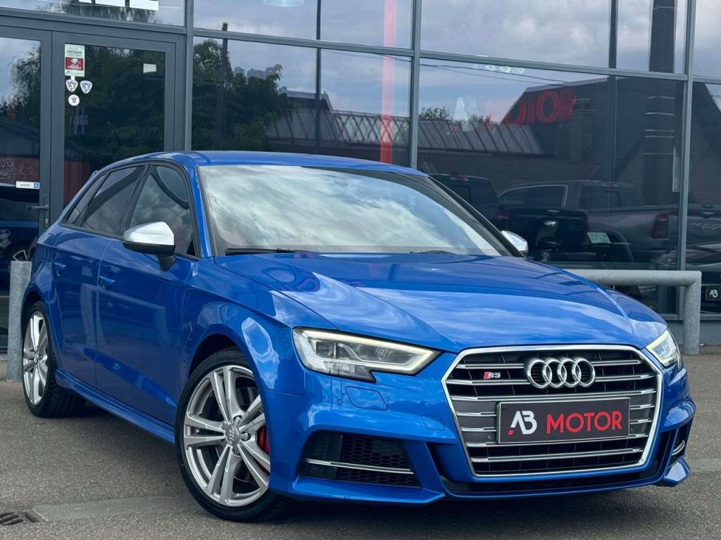 Audi S3 2.0TFSI Quattro S-tronic 310CV COCKPIT MATRIX CUIR