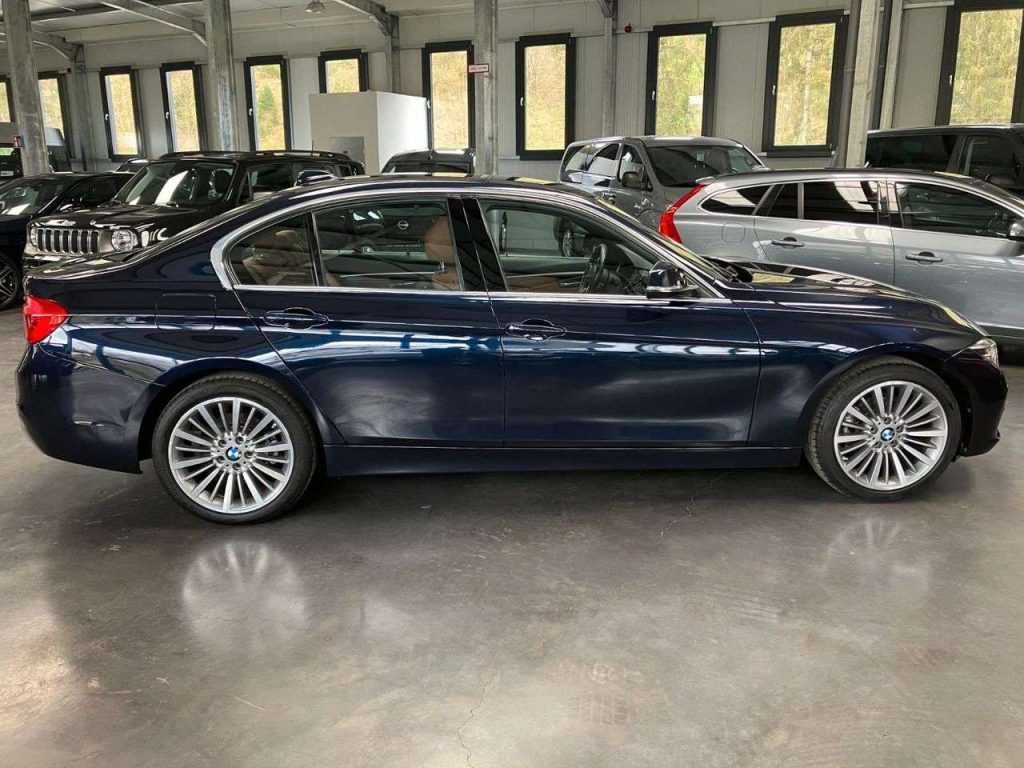 BMW 318 d Luxury Line Auto