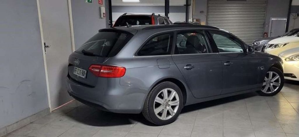 Audi A4 AMBITION