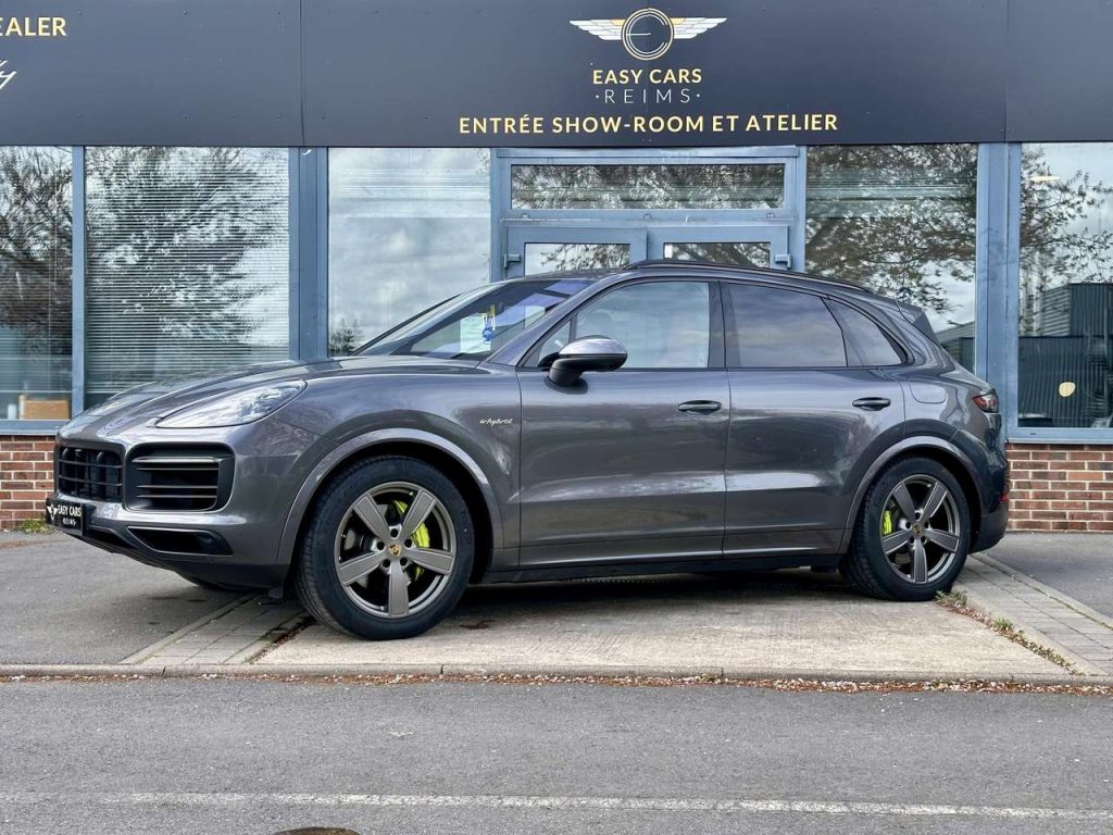 Porsche Cayenne Cayenne 3.0i V6 - 462 - BVA Tiptronic S  2018 E-Hy