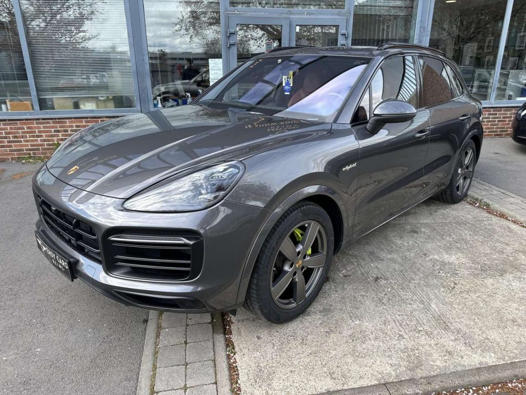 Porsche Cayenne Cayenne 3.0i V6 - 462 - BVA Tiptronic S  2018 E-Hy