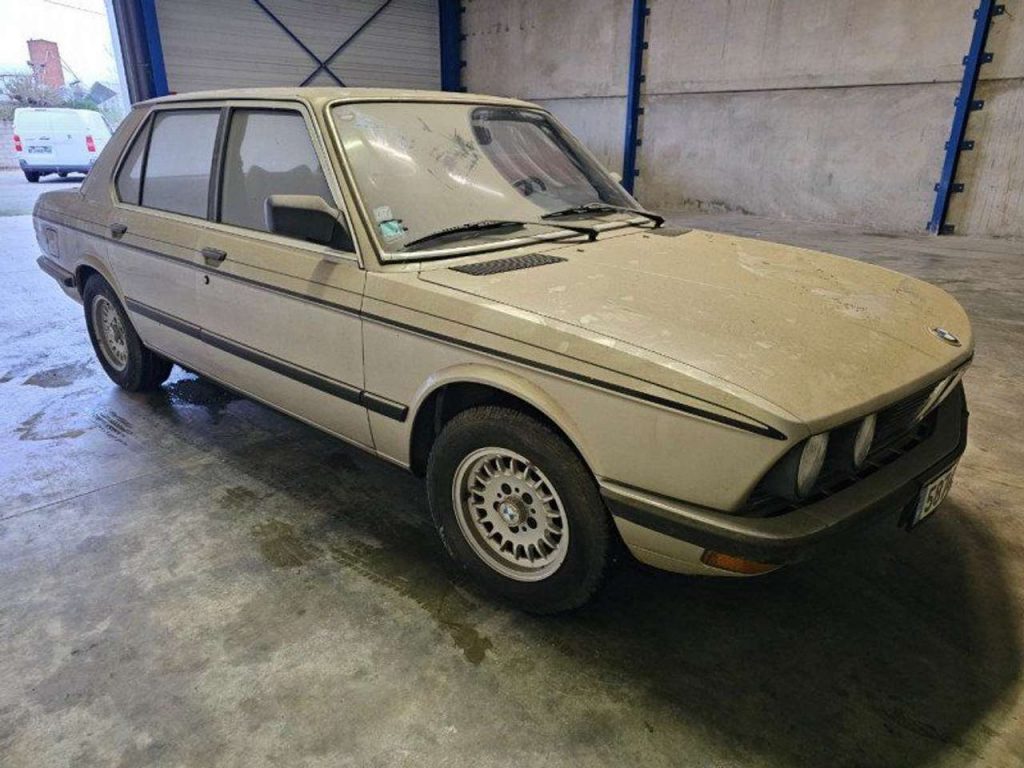 BMW 525 SERIE (E28) 525E BOITE AUTOMATIQUE