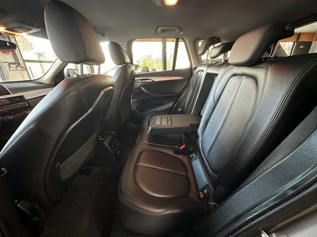 BMW X1 xLine