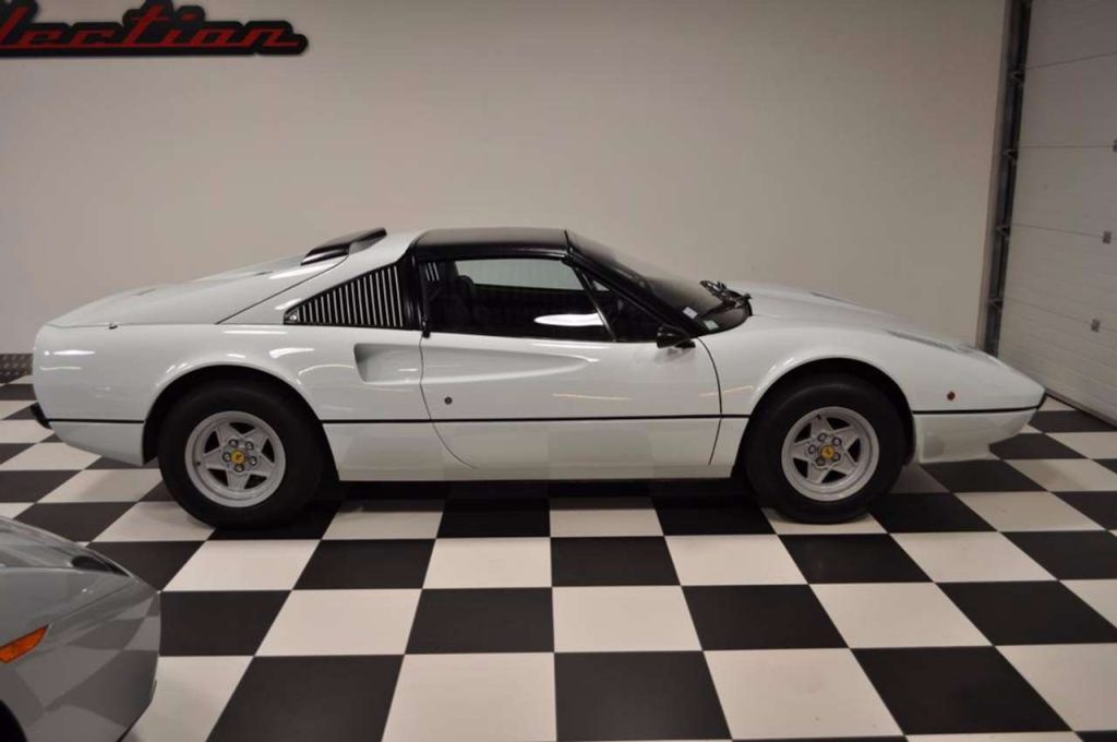Ferrari 308 GTS CARBURATEURS