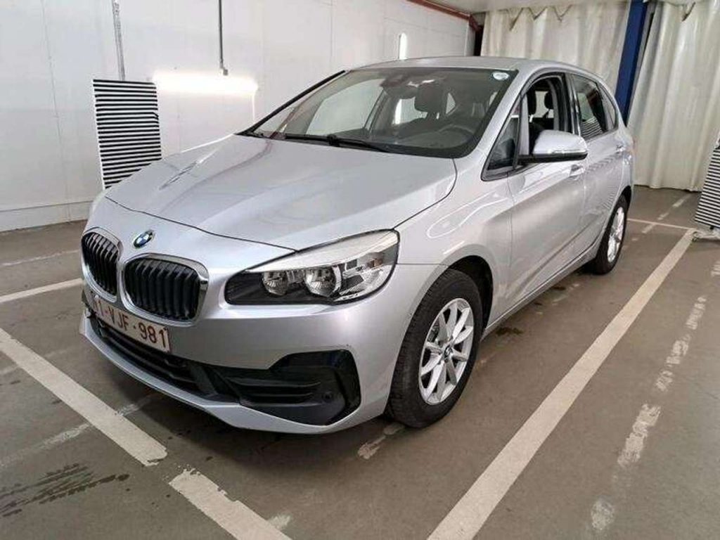 BMW 216 i Active Tourer *NAVI-LIMITEUR-PARKING-ATTELAGE*