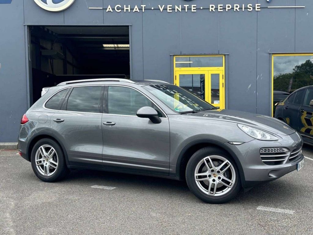 Porsche Cayenne II V6 Platinum Edition Tiptronic