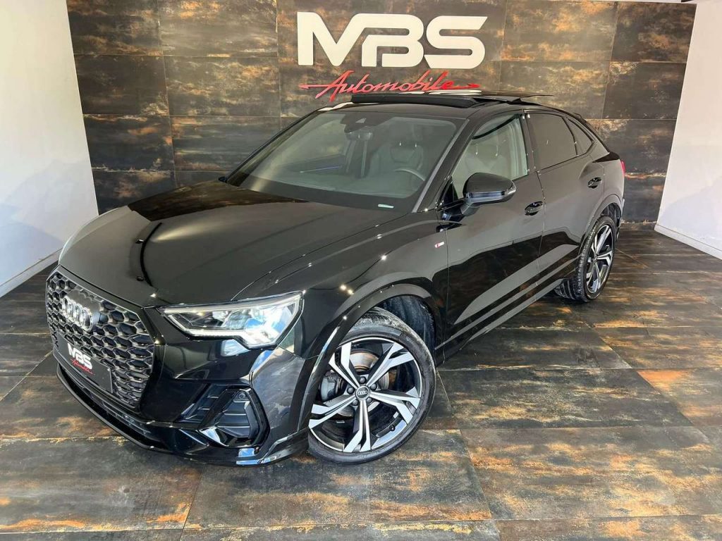 Audi Q3 35 TDi * S LINE * TOIT PANO * LED INT * CAMERA *