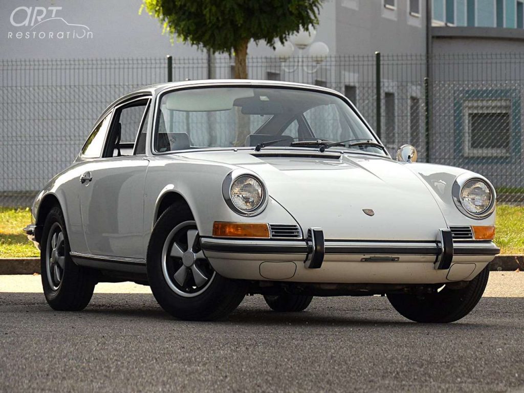 Porsche 911 2.2 E