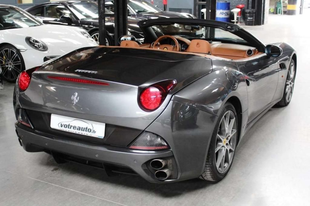 Ferrari California 4.3 V8 460 BVA7