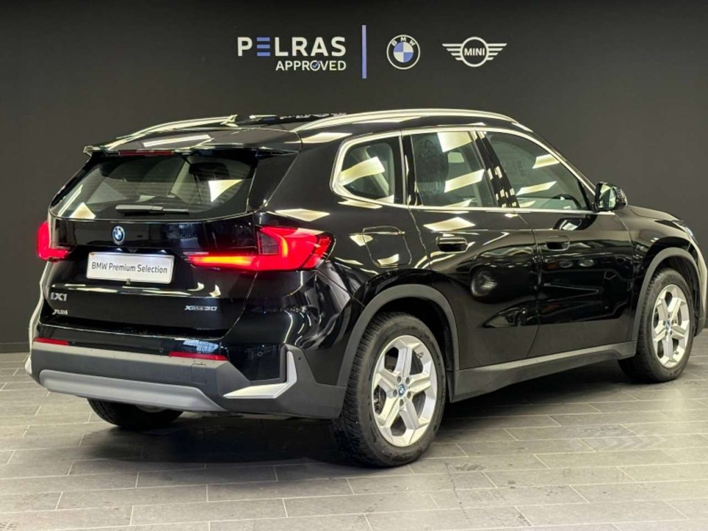 BMW X1 ixDrive30 313ch Business Design