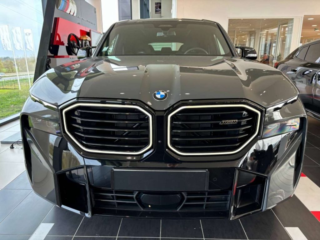 BMW M4 4.4 V8 653ch