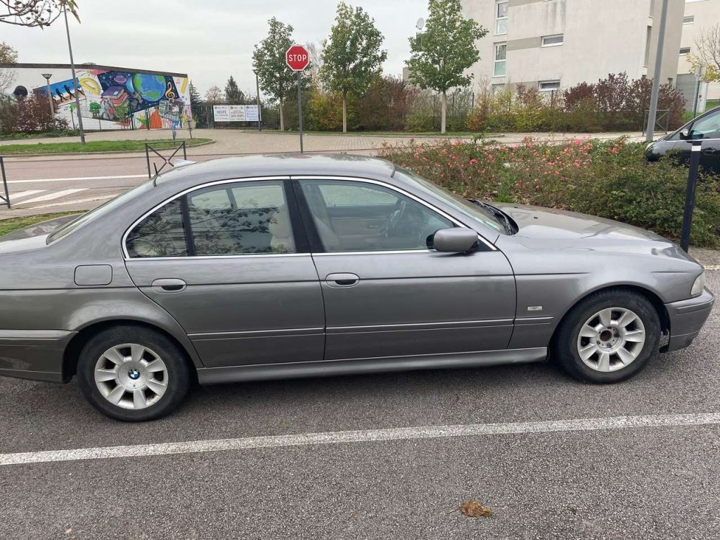BMW 525 SERIE 5  Pack Luxe Préférence A