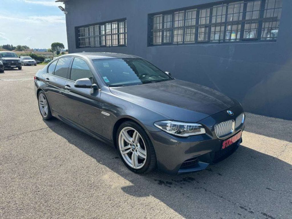 BMW M550 SERIE (F10) M550DA XDRIVE 381CH