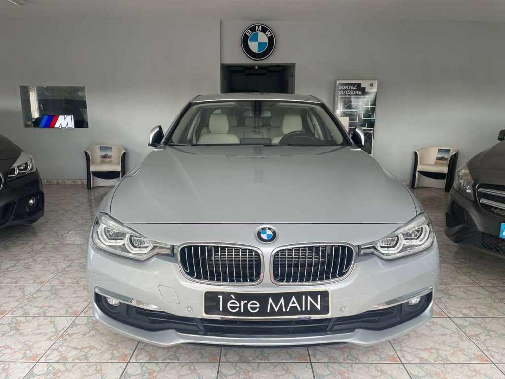 BMW 330 330e 252 ch Luxury A