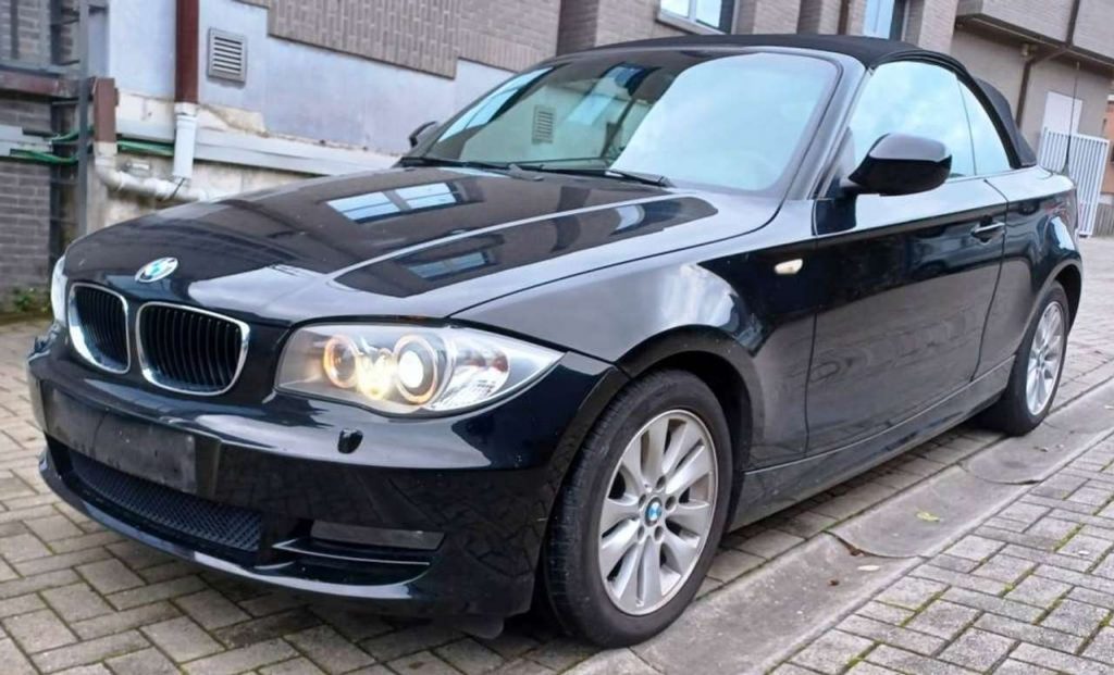 BMW 118 SERIE 1 CABRIOLET E88   143 ch Confort