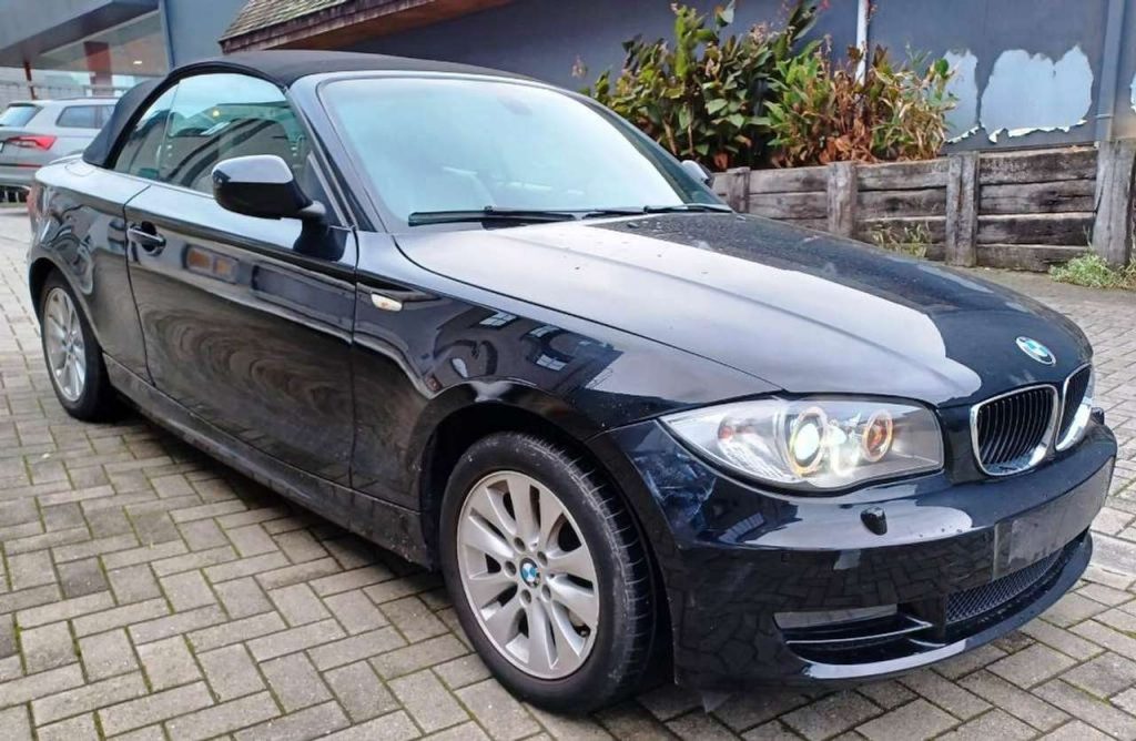 BMW 118 SERIE 1 CABRIOLET E88   143 ch Confort