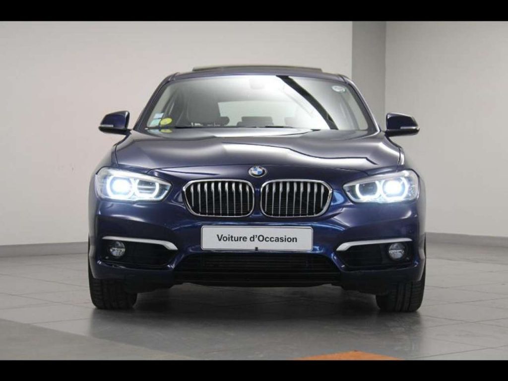 BMW 120 120dA xDrive 190ch UrbanChic 5p