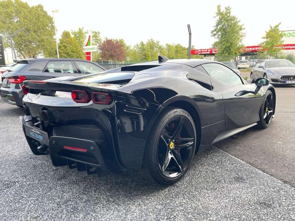Ferrari SF90%20Stradale 4.0 V8 780 ch PHEV
